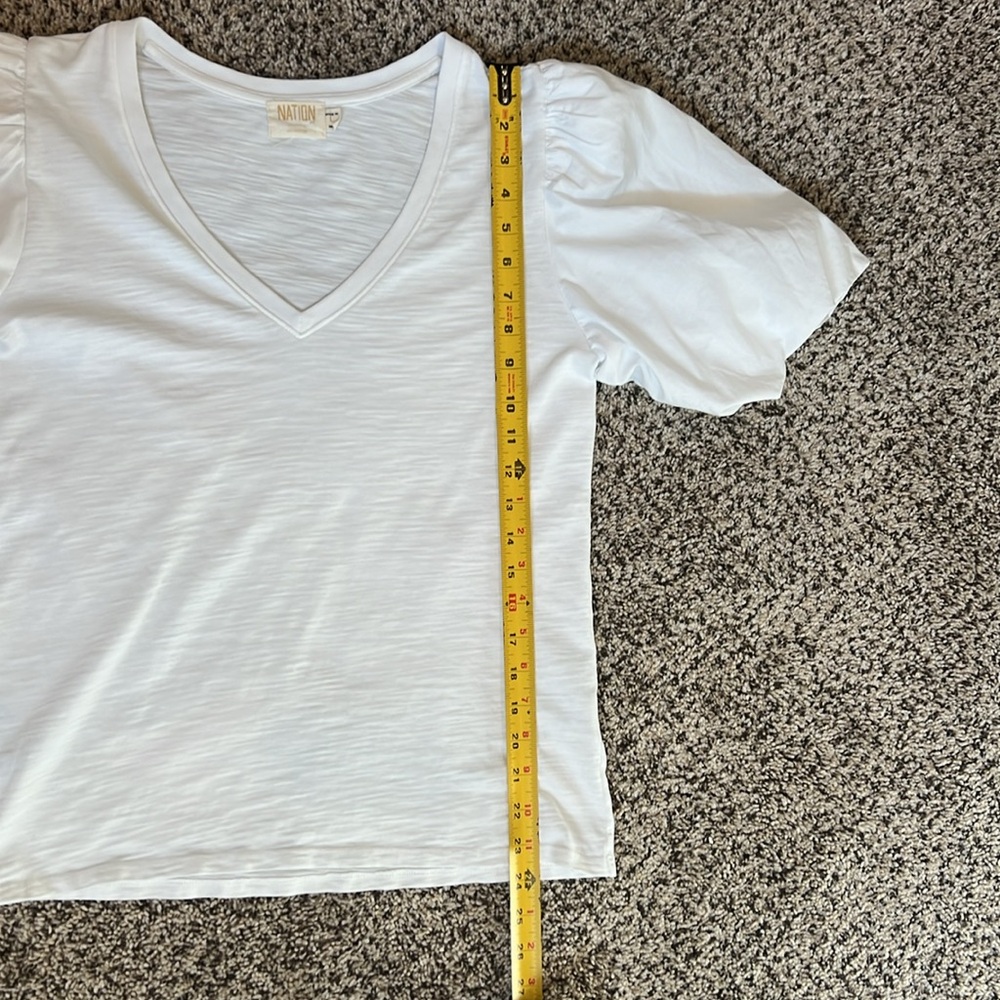EUC NATION LTD White Teva Relaxed Bubble Tee. Size Large - Picture 6 of 8